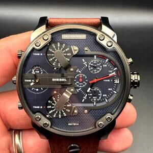 Diesel Mr Daddy 2.0 DZ7314 Mens Chronograph Quartz Leather Straps Watch NIBWT